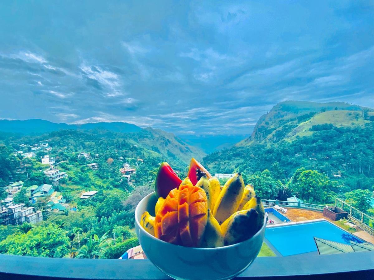 The View Готель